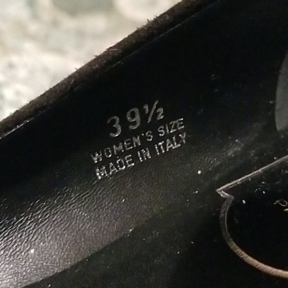 Roger Vivier Gommette Turtle Buckle Flats - Picture 14 of 16